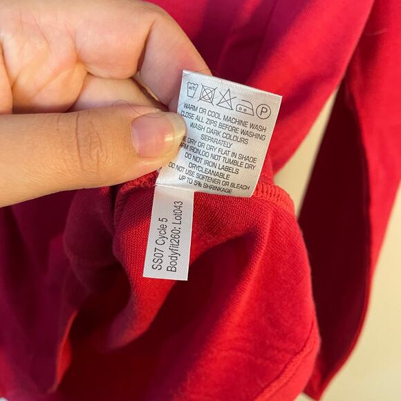 Icebreaker Merino Wool SZ MEDIUM 1/4 Zip Technical Base Layer Bodyfit 260 Red - Picture 8 of 9